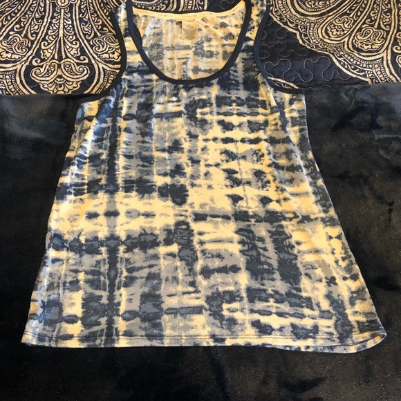 Lucky Brand Small Cozy blue tie dyed color tank top💙 - Picture 7 of 8